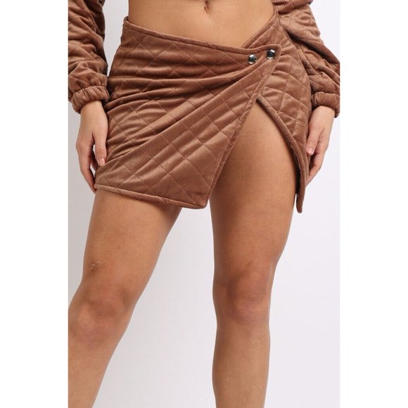 Women's Casual Long Sleeve Quilted Velvet Jacket & Matching Skirt Set Super Cute - Picture 3 of 12